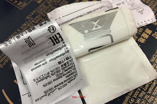 防偽標(biāo)簽nike鞋摘不摘？